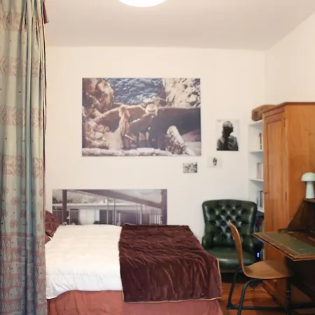 Appartamento Chic Neighborhood Charming Courtyard 7th